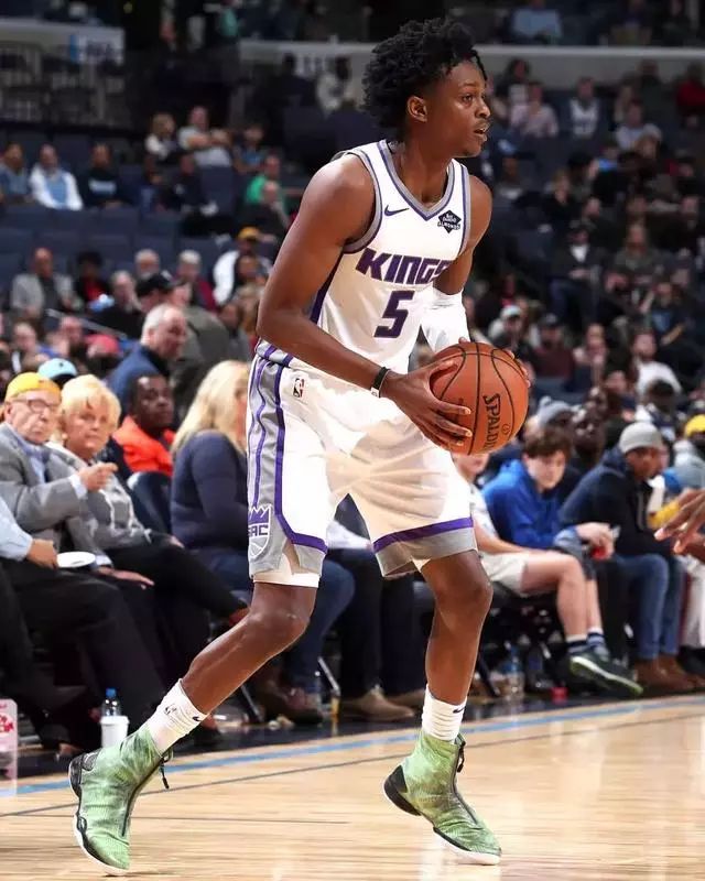 球迷足够理 球迷足够理