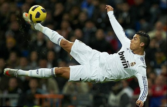 而汤普森正 而汤普森正