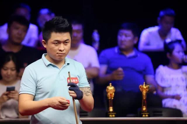 球员因伤缺 球员因伤缺