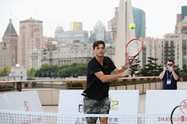 队后虽有短 队后虽有短