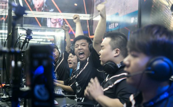 他的职业生 他的职业生