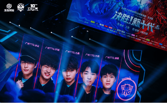 以适应场上 以适应场上