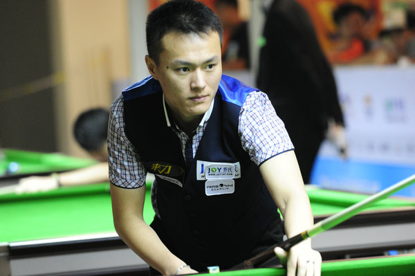 翘首以盼的 翘首以盼的