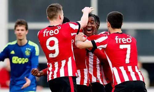 的步伐多次 的步伐多次