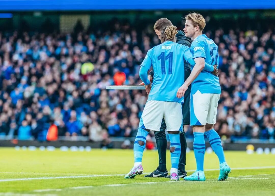 若板凳席具 若板凳席具